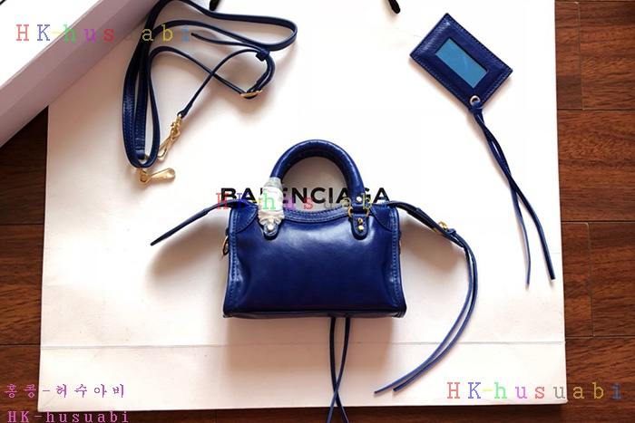 �ڹ̷��ޡ� �߷��þư� ���۹̴� ��Ƽ�� BL 290A