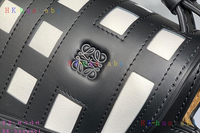 �ڹ̷��ޡ� �ο��� ����Ʈ�� LW 660051