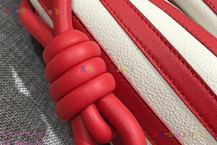 �ڹ̷��ޡ� �ο��� �ö���� ��Ʈ�� LW 88798