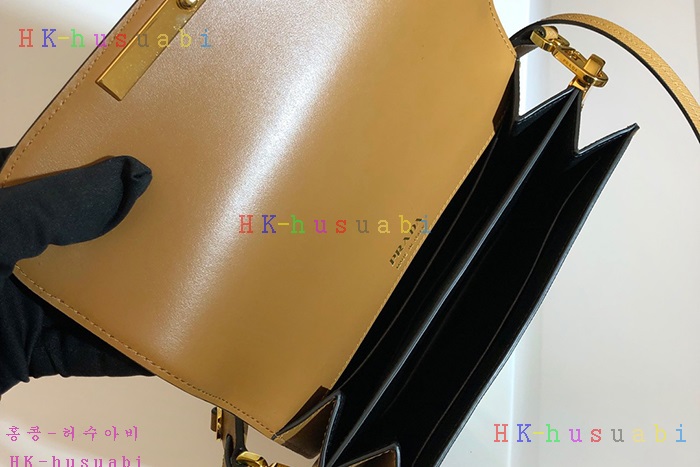 �ڹ̷��ޡ� ����� �ú��� ���� ����� P 1BD165-6