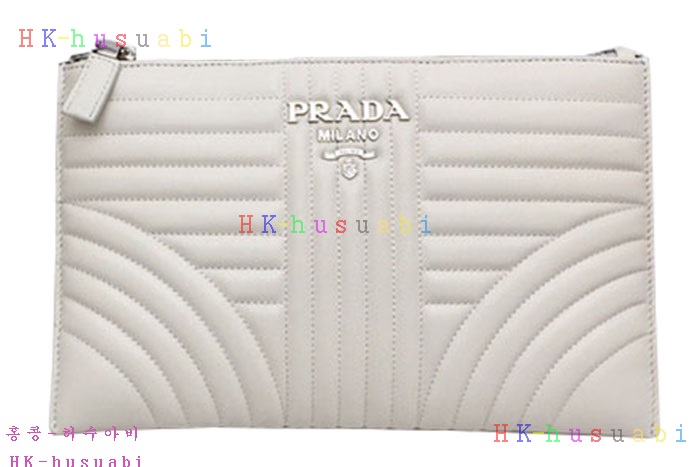 �ڹ̷��ޡ� ����� �Ż� Ŭ��ġ P 2NG005