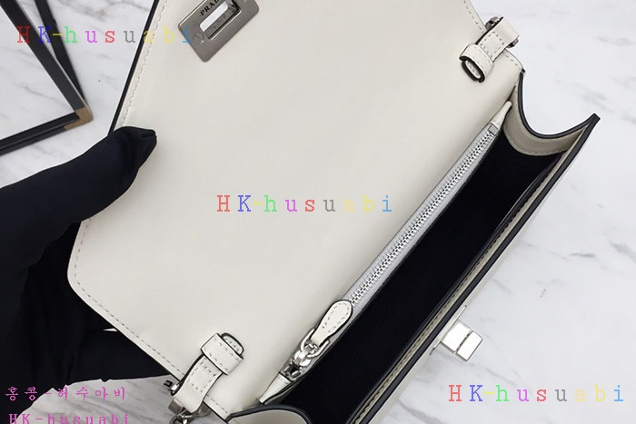 �ڹ̷��ޡ� ����� ��Ż�ΰ� ����� P 1BD097