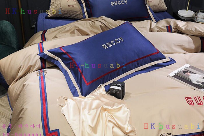 NEW  ���� ħ����Ʈ GU 555700