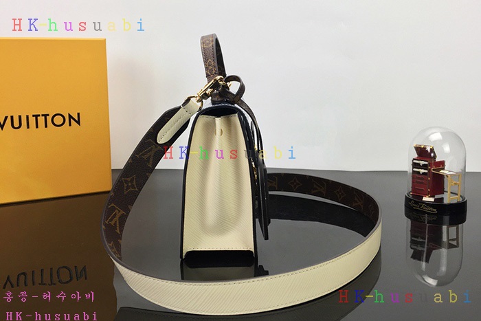 �ڹ̷��ޡ�2019SS���̺��� ������ ��Ʈ��Ʈ M90373