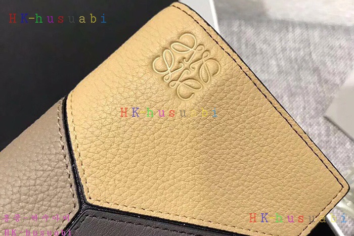 �ڹ̷��ޡ� �ο��� ������ �Ż�  LW 362612