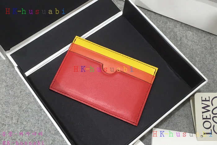 �ڹ̷��ޡ� �ο��� ī������ �Ż�  LW 3626119