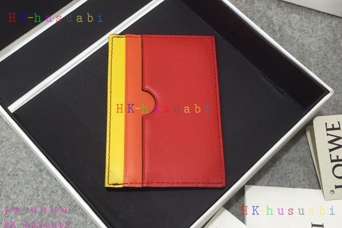 �ڹ̷��ޡ� �ο��� ī������ �Ż�  LW 3626119