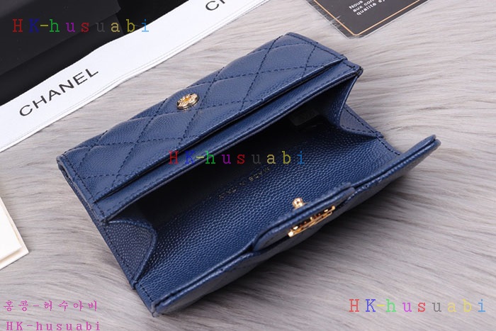 �ڹ̷��ޡ� ���� Ŭ���� ī��Ȧ�� CH A80799-17