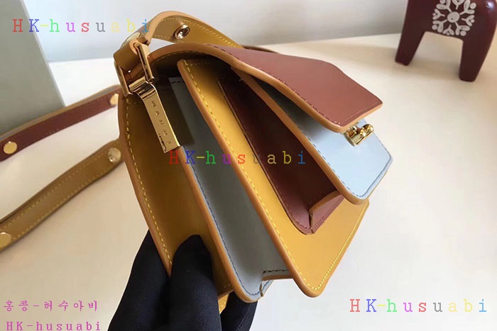 �ڹ̷��ޡ� ������ Ʈ��ũ  M 210077