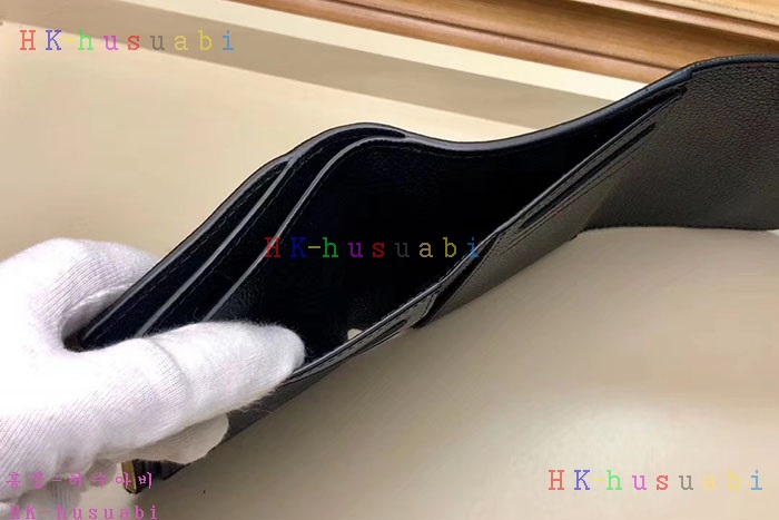 �ڹ̷��ޡ� ���̺��� �Ƹ��� ���� M64148