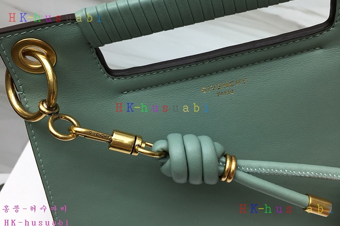 �ڹ̷��ޡ�2019SS ����� �� ��  GV 251112