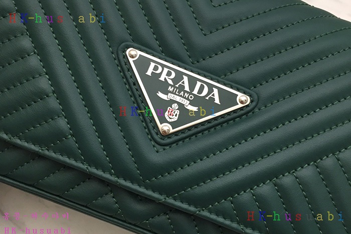 �ڹ̷��ޡ� ����� ���̾�׷� ü�� ũ�ν��ٵ��  P 1BD164-4