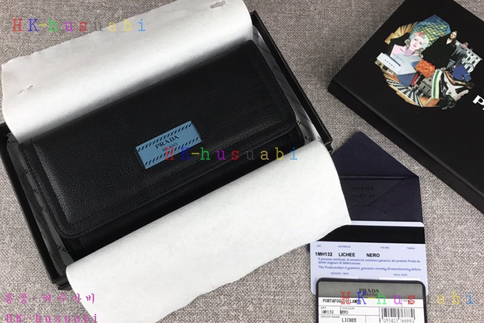 �ڹ̷��ޡ� ����� ������������ P 1MH132