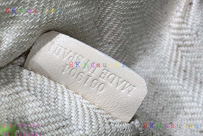 �ڹ̷��ޡ� �ο��� ���� �̴Ϲ� LW 127001