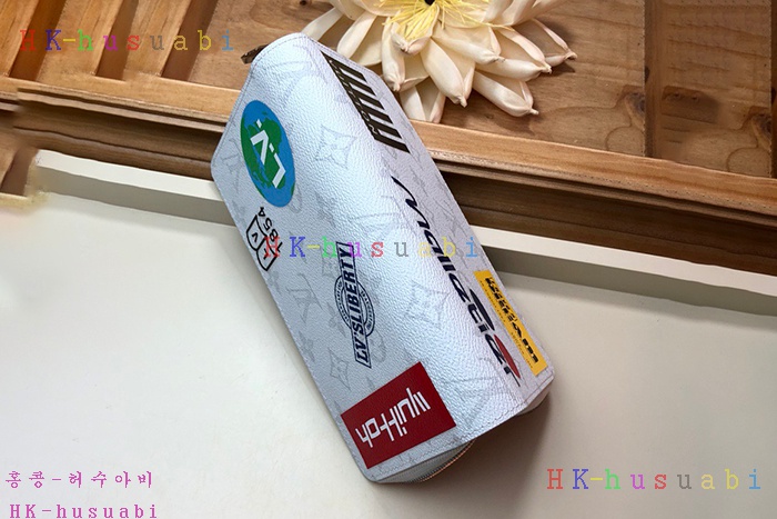 �ڹ̷��ޡ� ���̺��� ���� ���� M67824