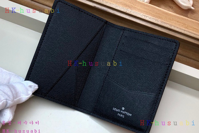 �ڹ̷��ޡ� ���̺���  ���� M67818