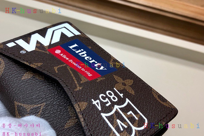 �ڹ̷��ޡ� ���̺���  ���� M67818