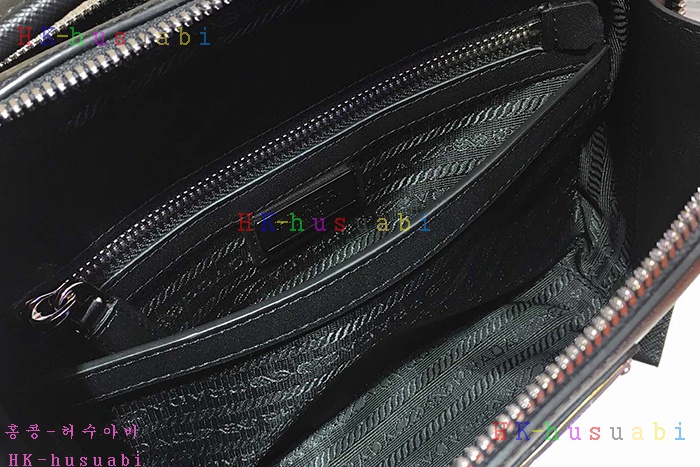 �ڹ̷��ޡ� ����� ���ǾƳ�  ũ�ν��� P 2VH069