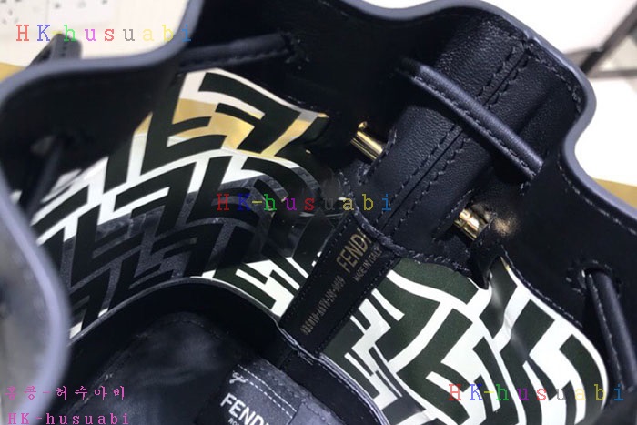 �ڹ̷��ޡ� ��� ��Ʈ���� PU �̴� �� F 8BS010A6V8F0KUR