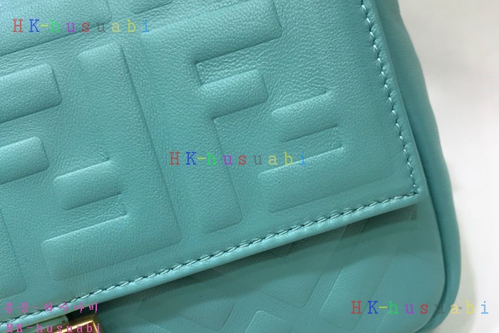 �ڹ̷��ޡ� ��� �ٰ�Ʈ��  F 1244750