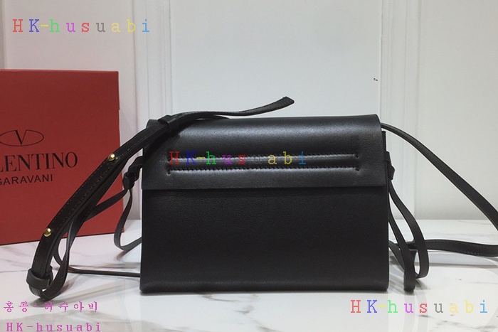 �ڹ̷��ޡ� �߷�Ƽ�� �긵 ũ�ν��ٵ�� V 74410