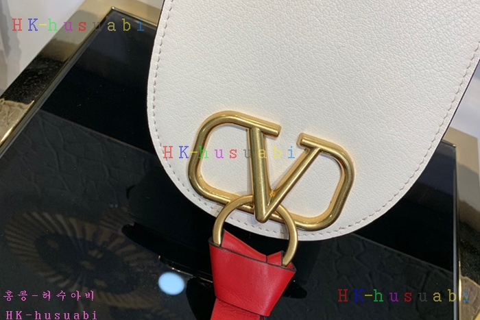 �ڹ̷��ޡ� �߷�Ƽ�� �긵 ũ�ν��� V 009211