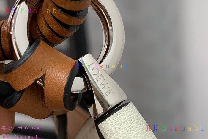 �ڹ̷��ޡ� �ο��� ����Ʈ �ڵ� ��Ŷ��  LW 66709-3