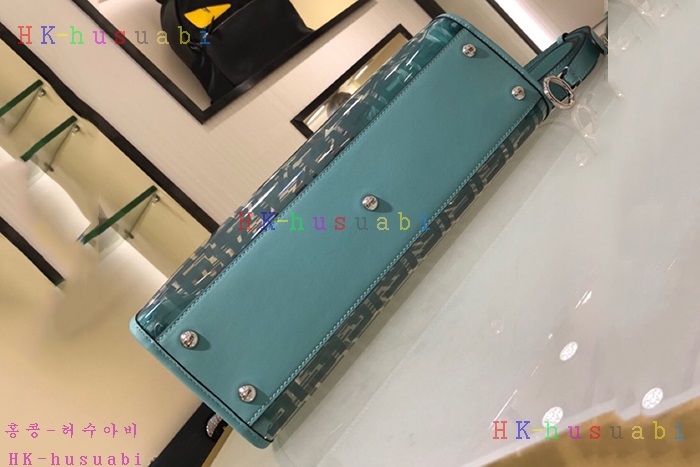 �ڹ̷��ޡ� ��� ��ī�ι� PU  FD32550