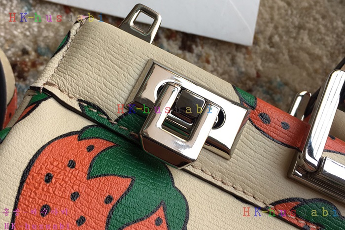 �ڹ̷��ޡ� ���� ��Ʈ�κ��� ����Ʈ ž �ڵ�� GU ‎564714