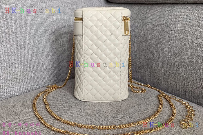 �ڹ̷��ޡ� ���� ��Ʈ ���׺�Ʈ�� GU 572298 (�÷�����)