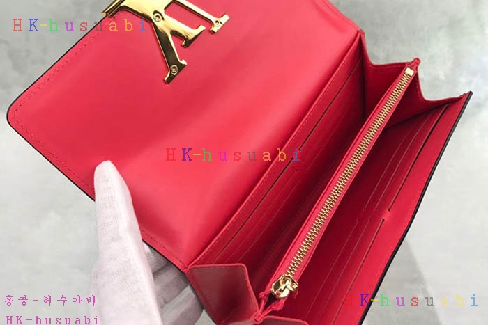 �ڹ̷��ޡ� ���̺��� ������ ������ M61317