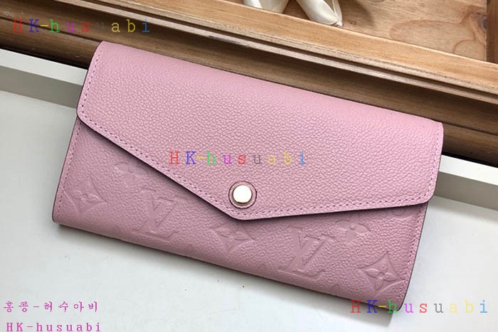 �ڹ̷��ޡ� ���̺��� ��� ���� M64082