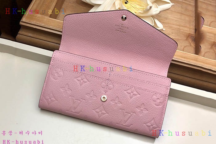 �ڹ̷��ޡ� ���̺��� ��� ���� M64082