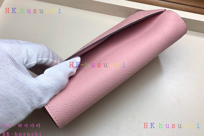 �ڹ̷��ޡ� ���̺��� ��� ���� M64082