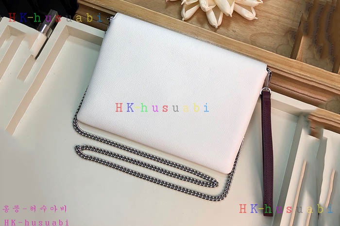 �ڹ̷��ޡ� ���̺��� ����Ʈ ���̶��� M67521