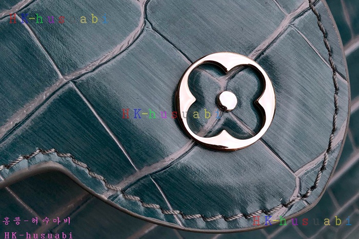 �ڹ̷��ޡ� ���̺��� īǶ�� BB N93274