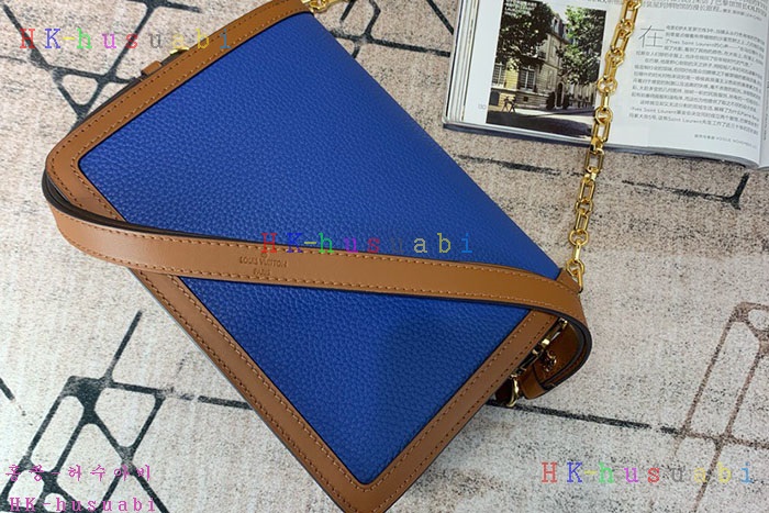 �ڹ̷��ޡ� ���̺��� ���� MM M55071