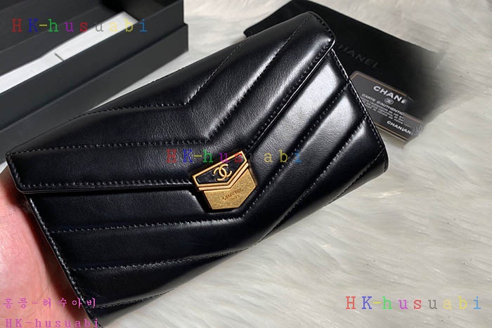 �ڹ̷��ޡ� ����  �÷� ���� CH A81225 (3�÷�)