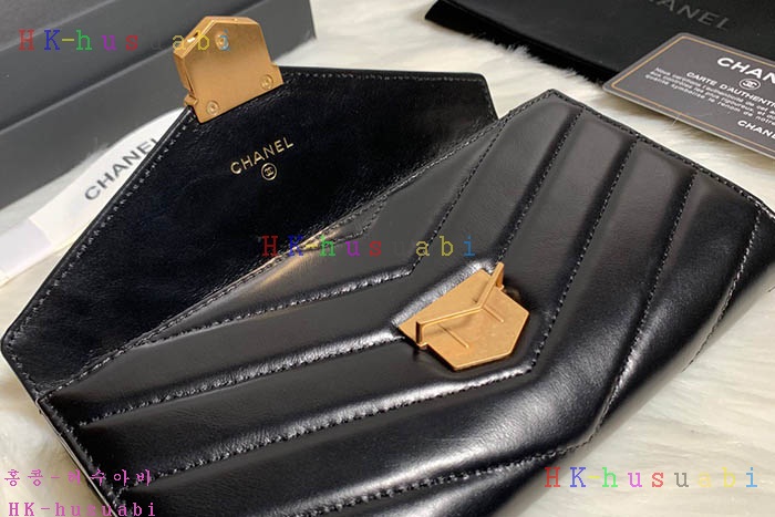 �ڹ̷��ޡ� ����  �÷� ���� CH A81225 (3�÷�)