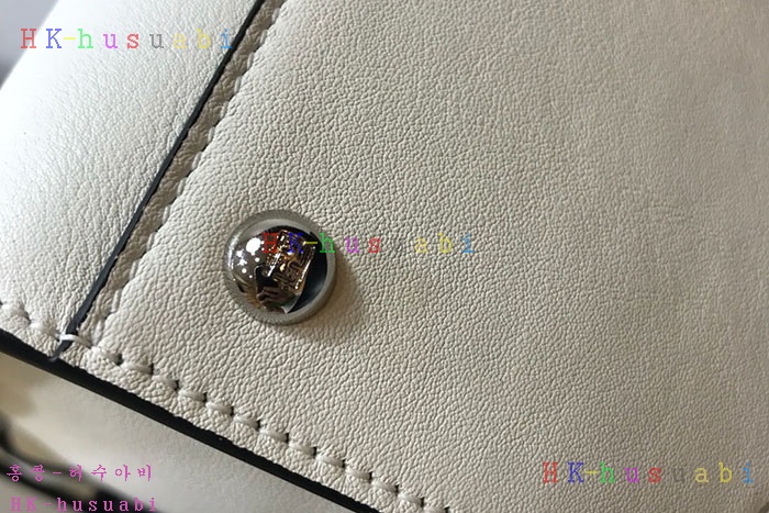 �ڹ̷��ޡ� ��� ��ī��  FD 1359400