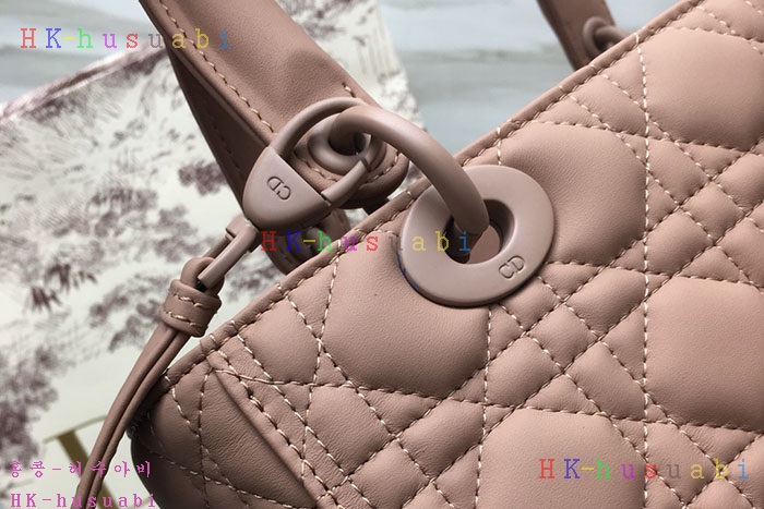 �ڹ̷��ޡ� ��� ���̵�� DR 18823