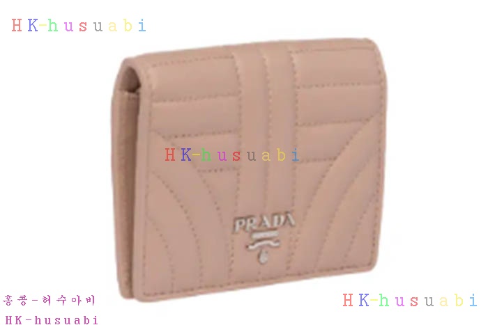 �ڹ̷��ޡ� ����� ������  P 1MV204-3