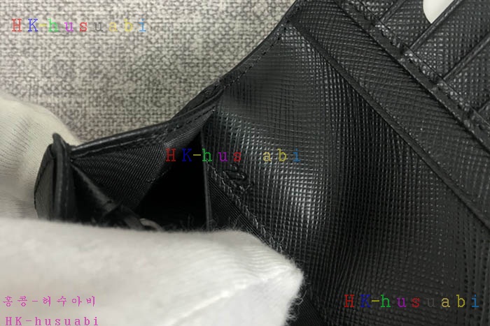 �ڹ̷��ޡ� ����� ���ǾƳ� ������  P 2MV836