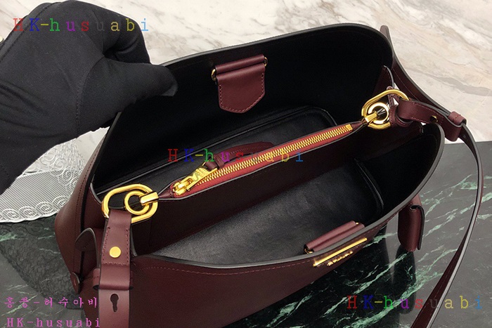 �ڹ̷��ޡ� ����� ���ҳ��� �ڵ�� P 1BA249-3