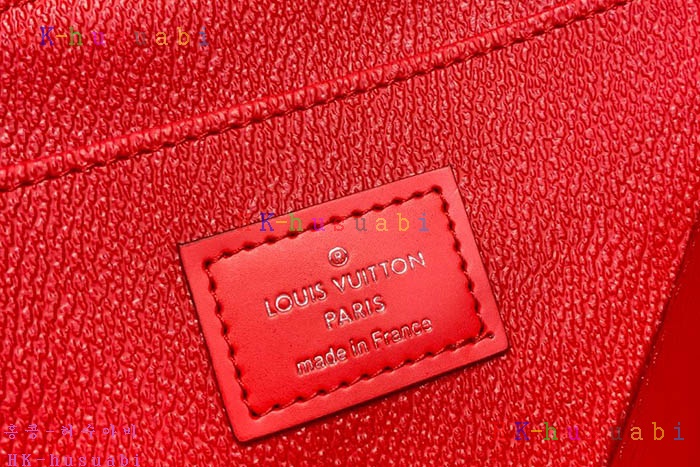 NEW ���̺��� �ڽ���ƽ �Ŀ�ġ M41114