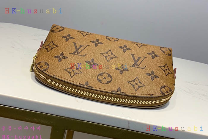 NEW ���̺��� �ڽ���ƽ �Ŀ�ġ M47515-4