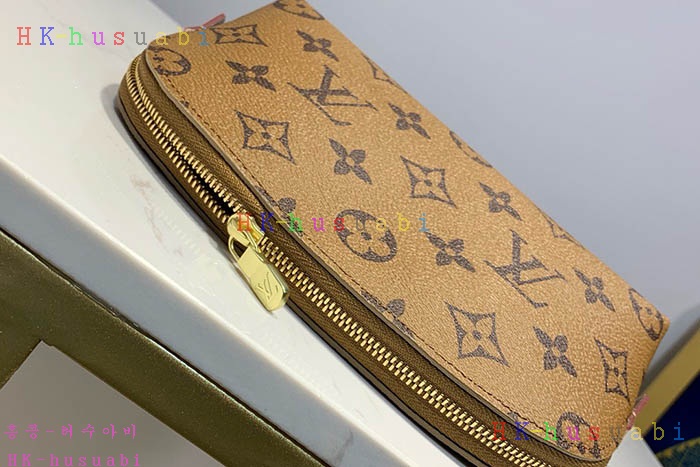 NEW ���̺��� �ڽ���ƽ �Ŀ�ġ M47515-4