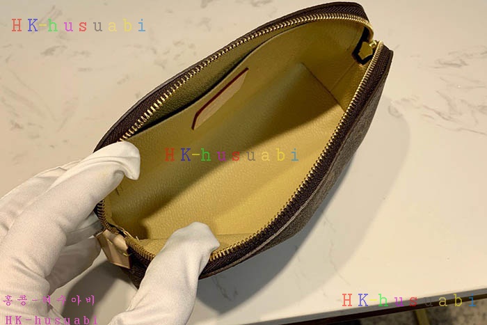 NEW ���̺��� �ڽ���ƽ �Ŀ�ġ M47515