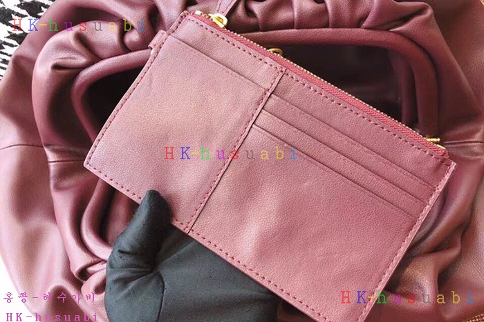 �ڹ̷��ޡ� ���װ�����Ÿ ���� ī�� �Ŀ�ġ BV 576227-2