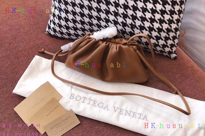 �ڹ̷��ޡ� ���װ�����Ÿ ���� ī�� �Ŀ�ġ  BV 585852-5